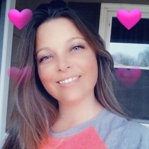 Meet your Posher, Lena